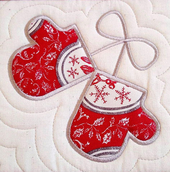 Class, Cookie Cutter Embroidered Christmas Runner
