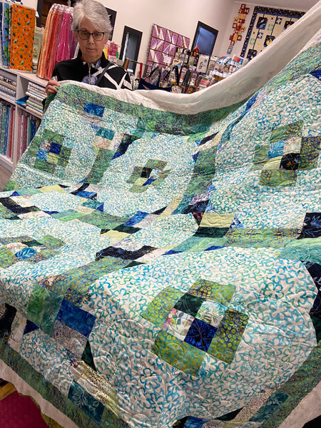 Pattern, ABQ, Hugs 'n Kisses, multi-sized     ABQ-143