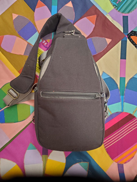 Class, Retro Sling Bag by Kandou, October 2026