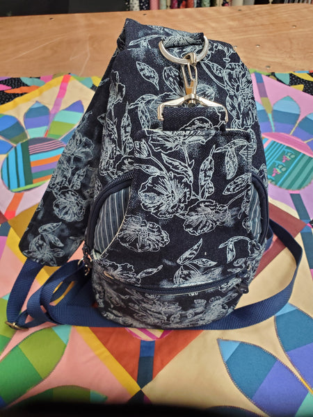 Class, Retro Sling Bag by Kandou, October 2026