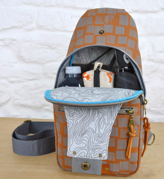 Class, Retro Sling Bag by Kandou, October 2026