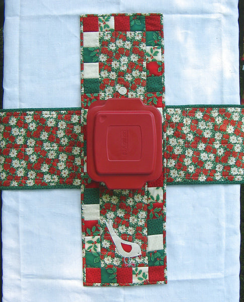 Pattern, ABQ, Home Cooking Casserole Cover, converts into a table runner     ABQ-140